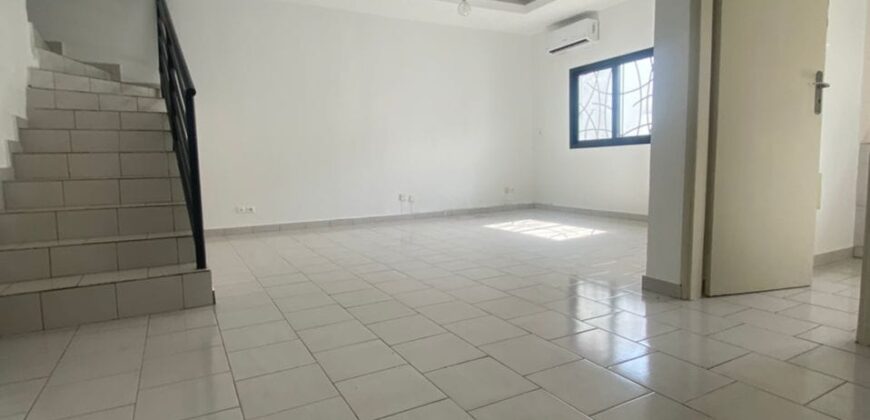 beautiful duplex villa of 6 rooms in bitumen for rent