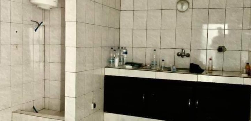 Beautiful apartment of 3 rooms for rent in faya road d abata