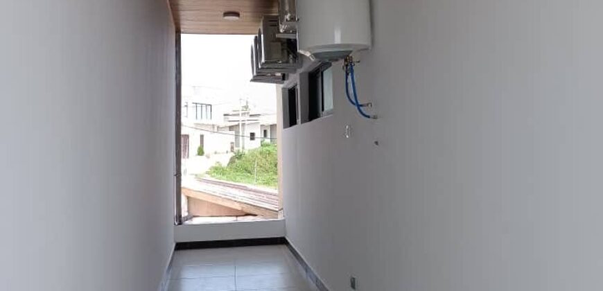 05-room high-rise duplex + 1 office with swimming pool, splits, water heater, garden…Location : Bingerville City S3i