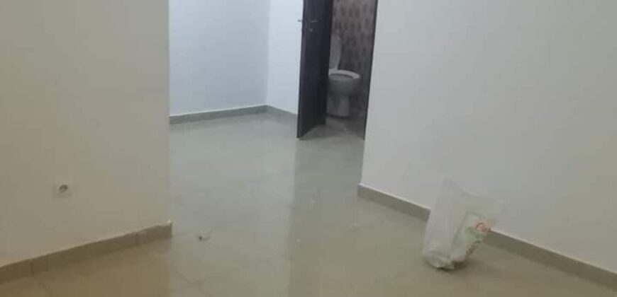 Apartment for rent 2 rooms with terrace available at the entrance of bingerville