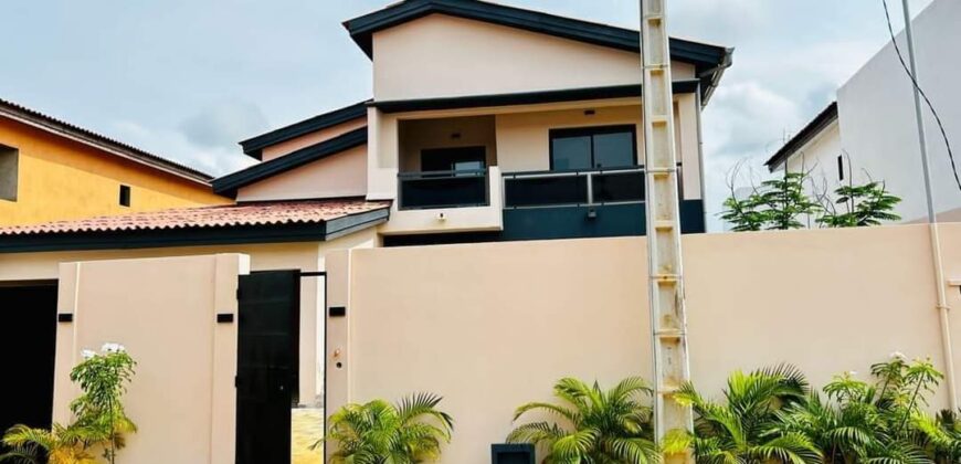 A Beautiful Duplex Villa of 05 Rooms with Pool and Garden #For_RElease at the Riviera #BONOUMIN not far from Abidjan Mall