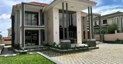 A BEAUTIFUL 6 BEDROOM HOUSE FOR SALE IN UGANDA