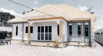 3 BEAUTIFUL BEDROOM HOUSE FOR SALE AT UGANDA