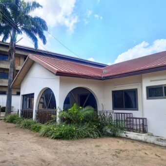 Spacious 4bedroom house @ East legon